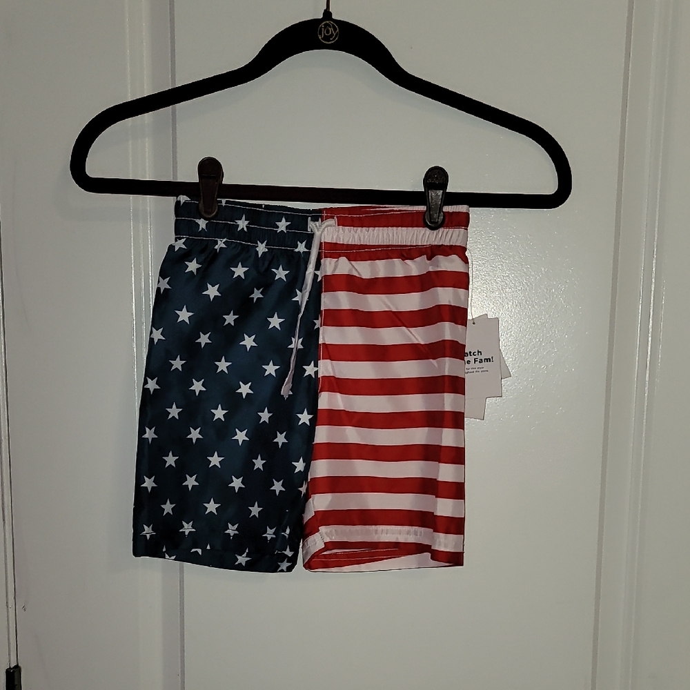 Old Navy Red and Blue Star Stripe Swim  Shorts Sz: 5T